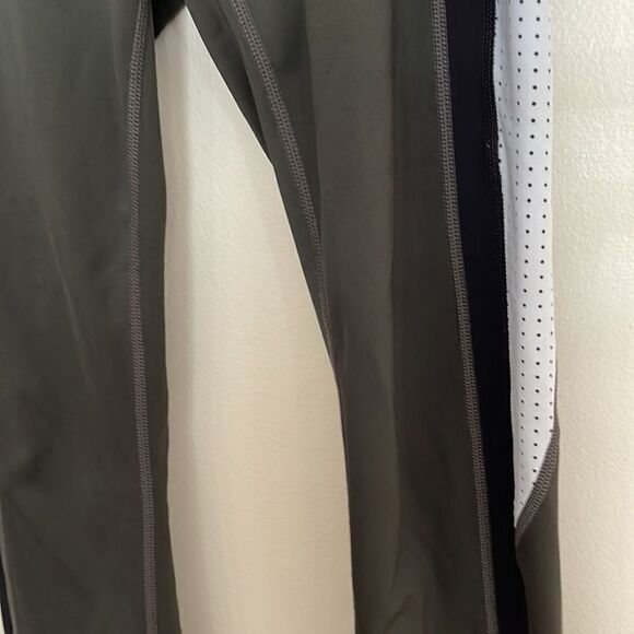 Athleta Leggings - Picture 3 of 9